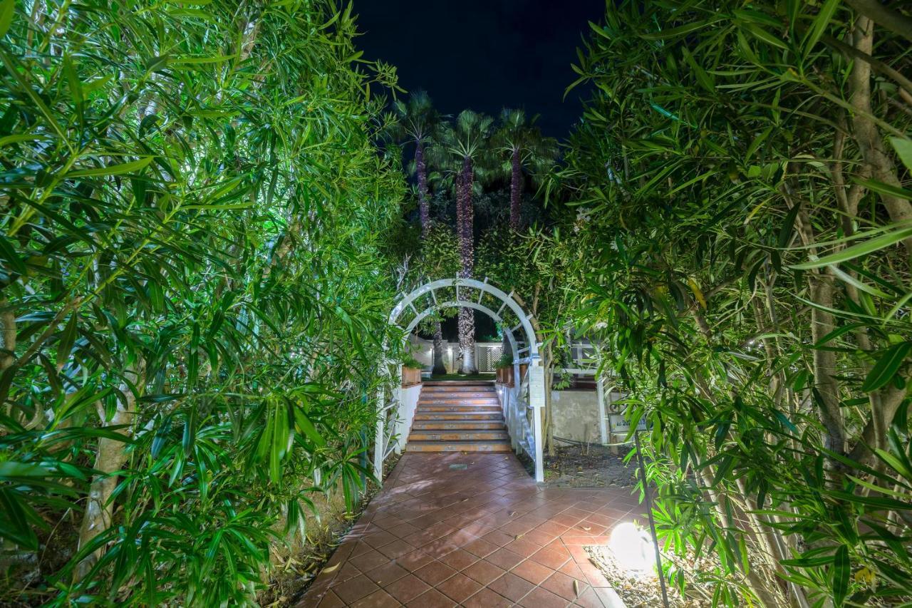 Agave Hotel Pozzuoli Exterior photo